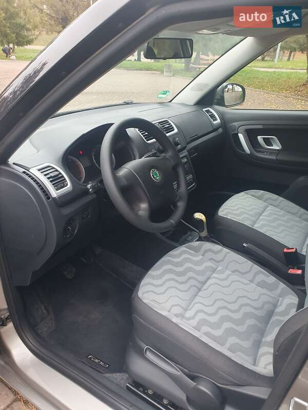 Универсал Skoda Fabia 2008 в Ровно фото 32 Универсал Skoda Fabia 2008 в Ровно