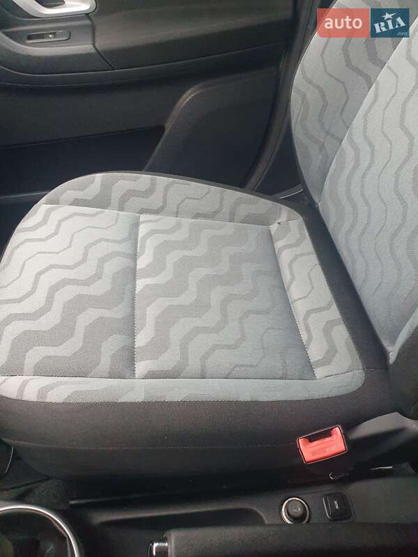 Универсал Skoda Fabia 2008 в Ровно фото 55 Универсал Skoda Fabia 2008 в Ровно