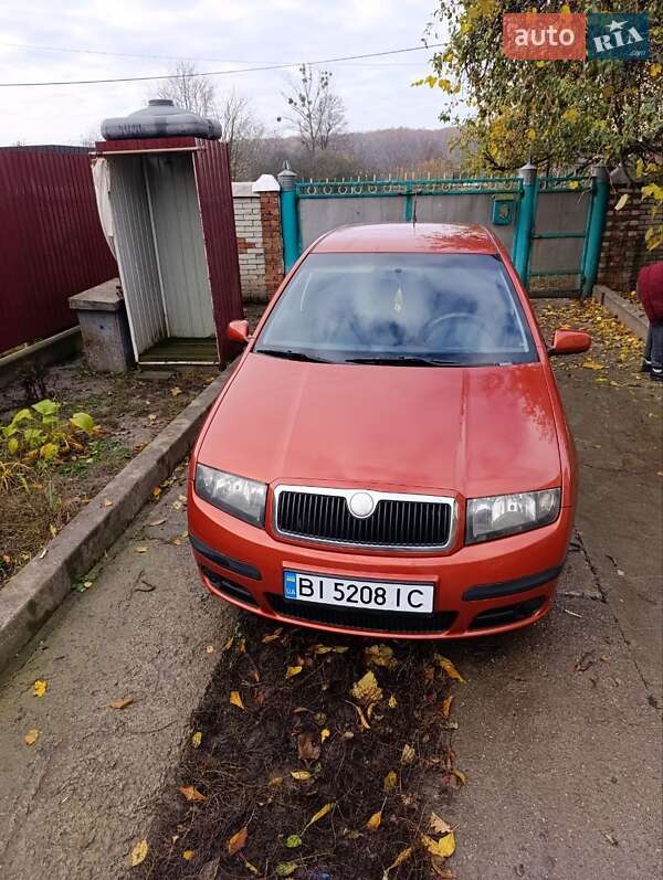 Хэтчбек Skoda Fabia 2006 в Зенькове