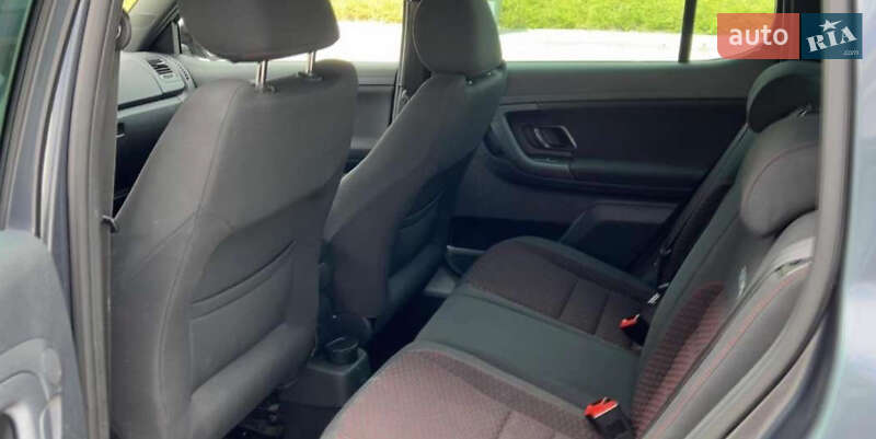 Хэтчбек Skoda Fabia 2011 в Луцке фото 3 Хэтчбек Skoda Fabia 2011 в Луцке