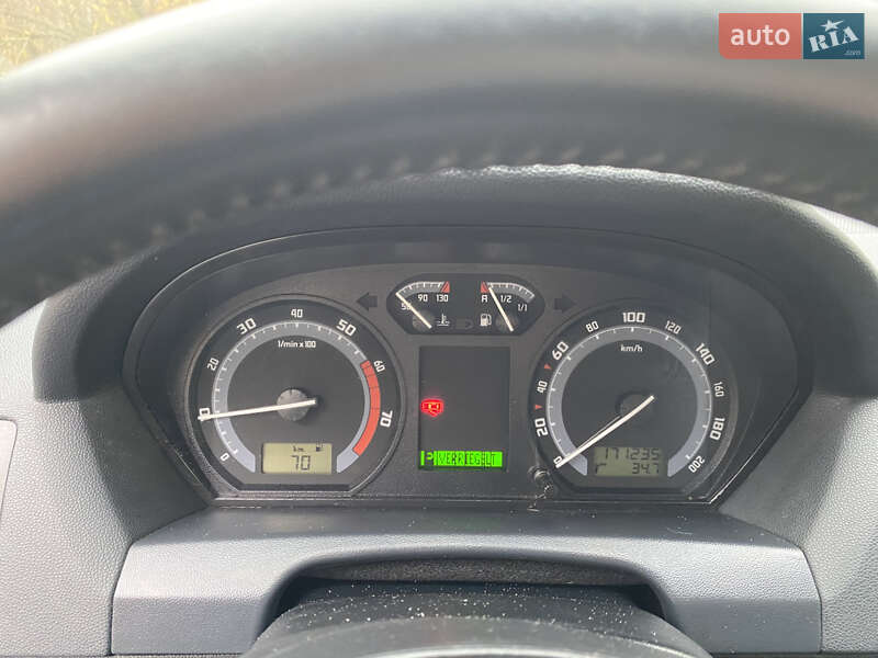 Универсал Skoda Fabia 2006 в Ивано-Франковске фото 20 Универсал Skoda Fabia 2006 в Ивано-Франковске