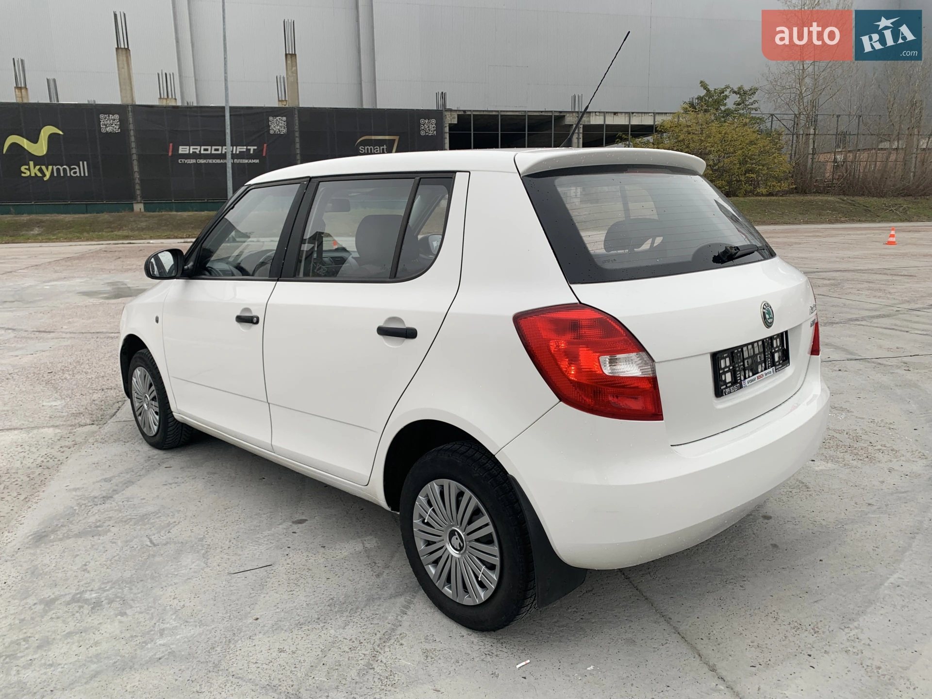 2011 Skoda Fabia - мініатюра 14
