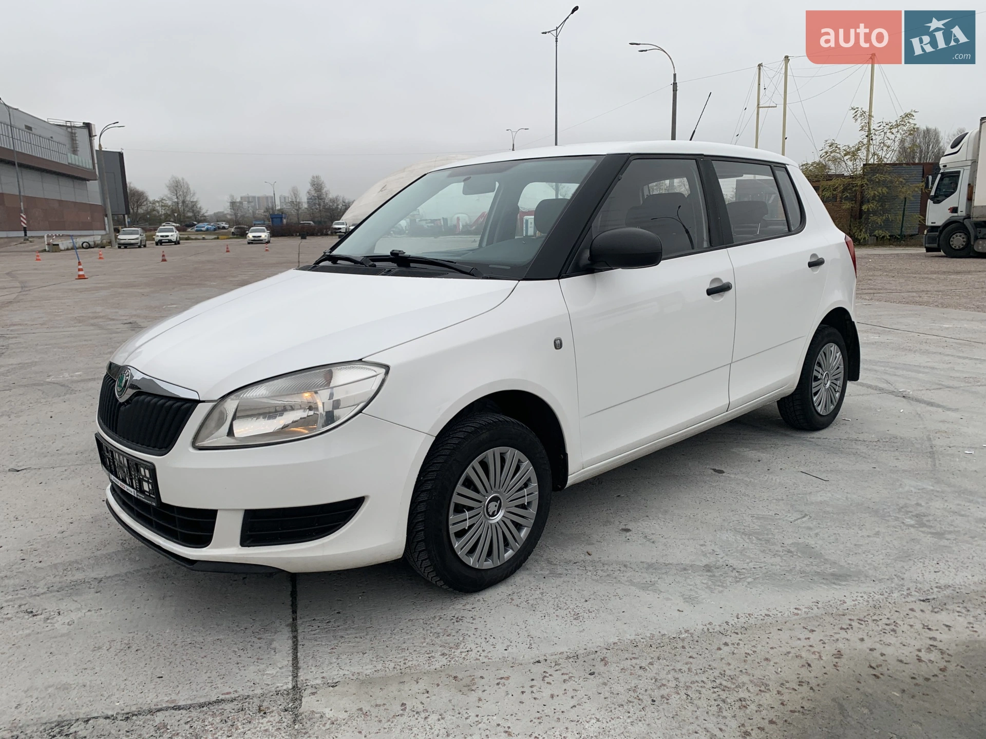 2011 Skoda Fabia - мініатюра 65