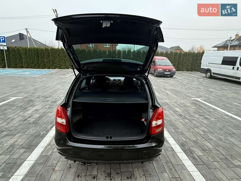 Универсал Skoda Fabia 2010 в Луцке фото 19 Универсал Skoda Fabia 2010 в Луцке