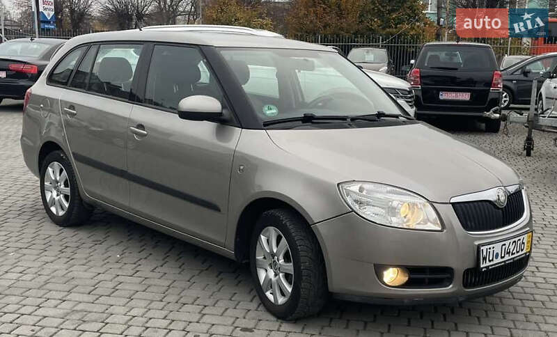 Универсал Skoda Fabia 2008 в Староконстантинове