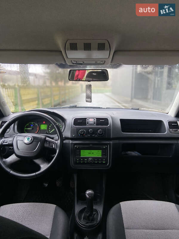 Хэтчбек Skoda Fabia 2009 в Хмельницком