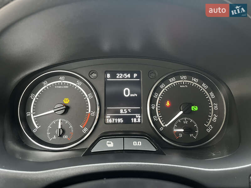 Универсал Skoda Fabia 2011 в Луцке фото 24 Универсал Skoda Fabia 2011 в Луцке