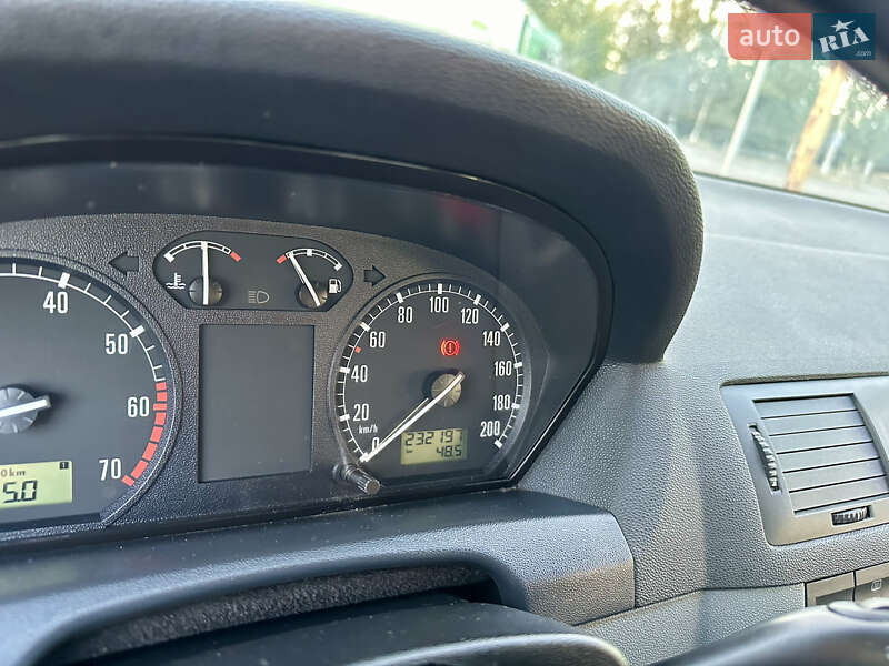 Хетчбек Skoda Fabia 2004 в Кропивницькому