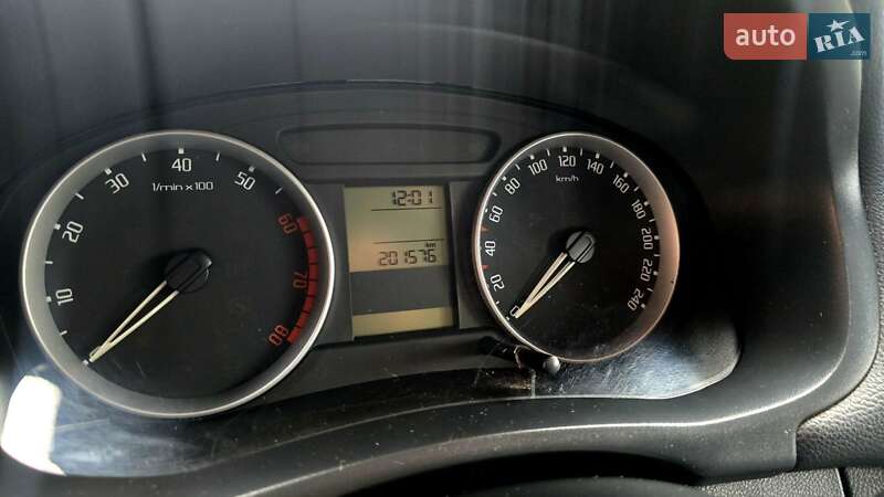 Хэтчбек Skoda Fabia 2009 в Полтаве фото 43 Хэтчбек Skoda Fabia 2009 в Полтаве