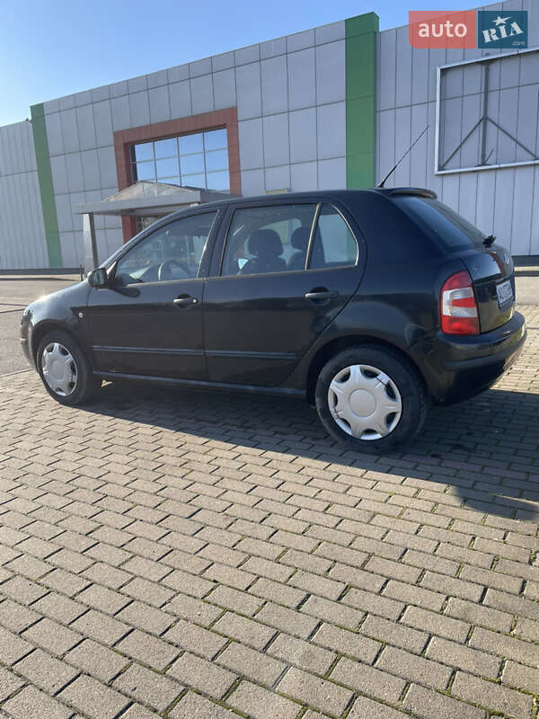 Хэтчбек Skoda Fabia 2005 в Виноградове фото 5 Хэтчбек Skoda Fabia 2005 в Виноградове