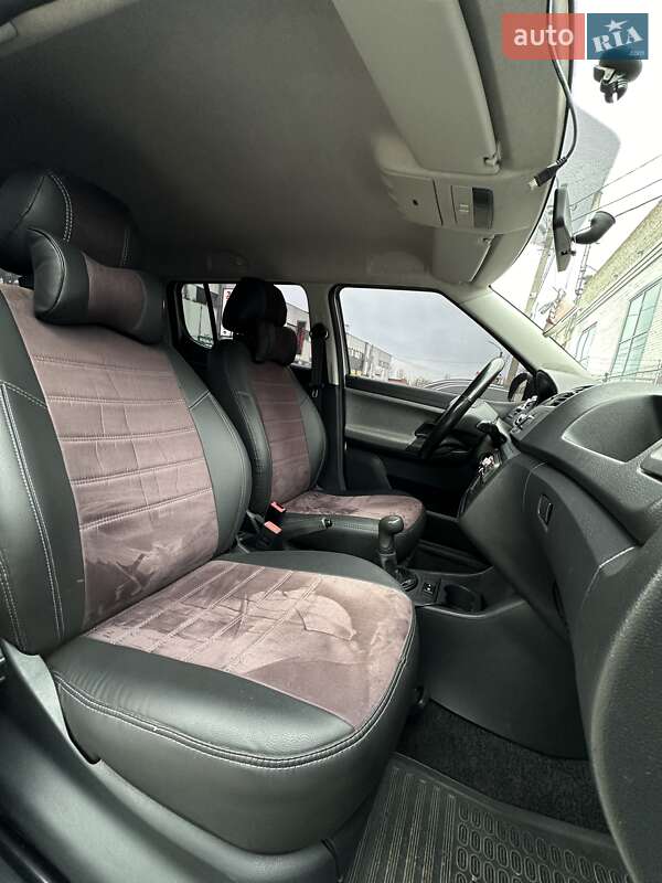 Хетчбек Skoda Fabia 2011 в Сумах фото 21 Хетчбек Skoda Fabia 2011 в Сумах