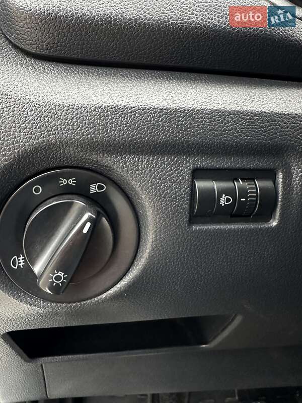 Хетчбек Skoda Fabia 2011 в Сумах фото 26 Хетчбек Skoda Fabia 2011 в Сумах