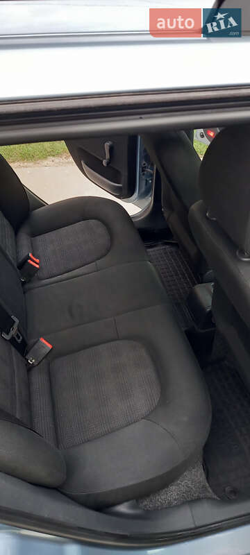 Универсал Skoda Fabia 2006 в Киеве фото 16 Универсал Skoda Fabia 2006 в Киеве