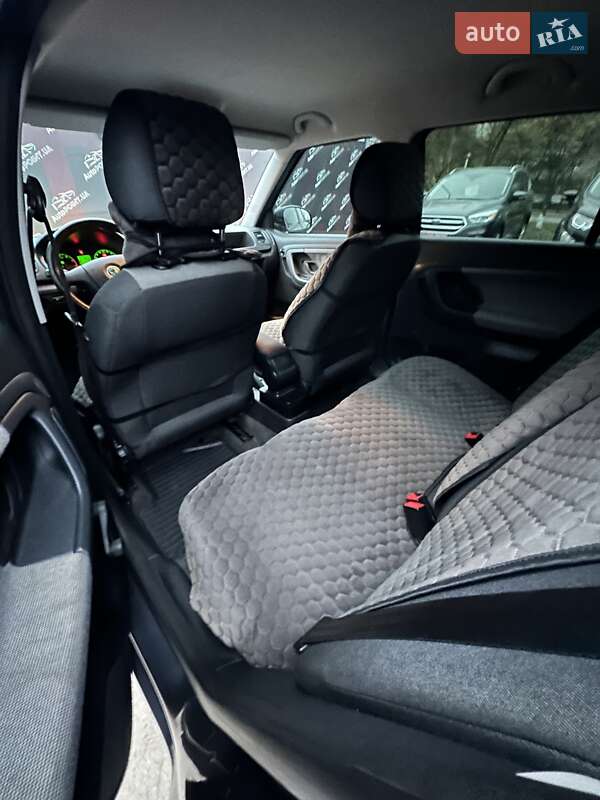 Універсал Skoda Fabia 2009 в Сумах