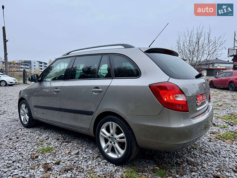 Універсал Skoda Fabia 2010 в Білій Церкві