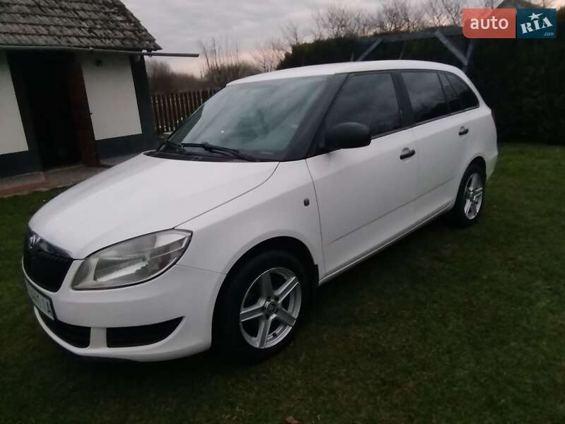 Skoda Fabia 2013 Skoda Fabia 2013