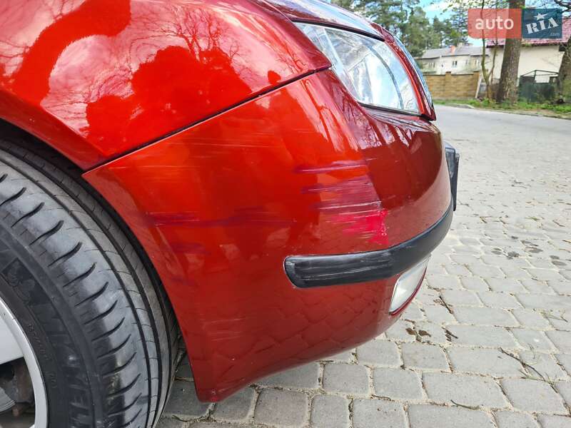 Хэтчбек Skoda Fabia 2001 в Львове