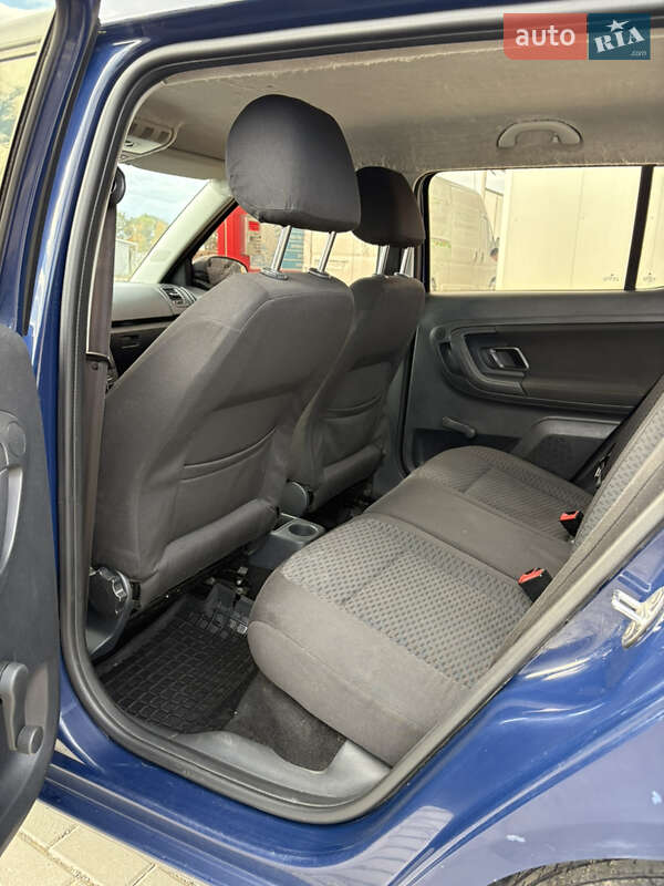 Хэтчбек Skoda Fabia 2013 в Черновцах фото 21 Хэтчбек Skoda Fabia 2013 в Черновцах