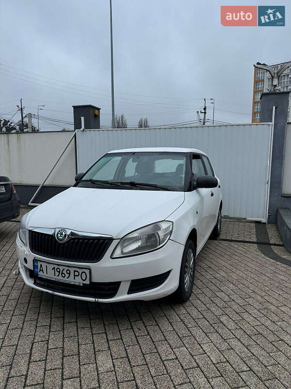 Хэтчбек Skoda Fabia 2012 в Виннице