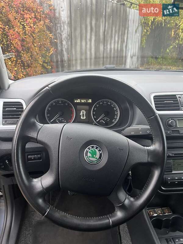 Универсал Skoda Fabia 2009 в Змиеве