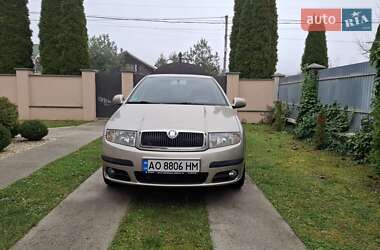 Седан Skoda Fabia 2005 в Ужгороді