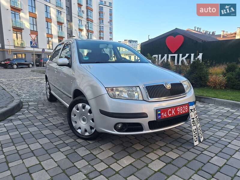 Хэтчбек Skoda Fabia 2007 в Ивано-Франковске фото 2 Хэтчбек Skoda Fabia 2007 в Ивано-Франковске