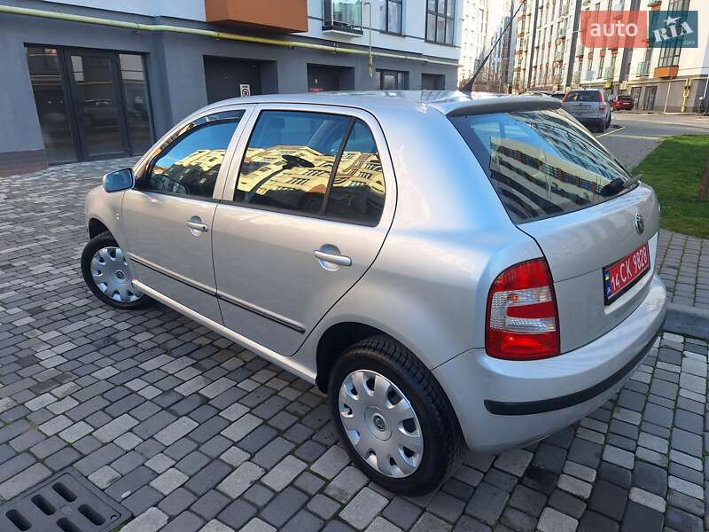 Хэтчбек Skoda Fabia 2007 в Ивано-Франковске фото 16 Хэтчбек Skoda Fabia 2007 в Ивано-Франковске
