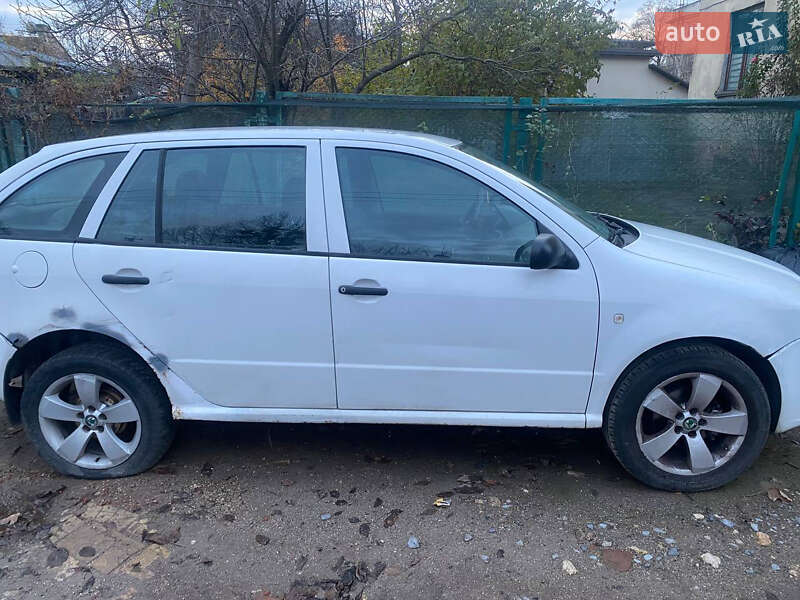 Универсал Skoda Fabia 2007 в Львове фото 3 Универсал Skoda Fabia 2007 в Львове