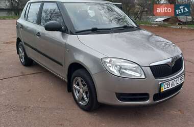 Хэтчбек Skoda Fabia 2008 в Киеве