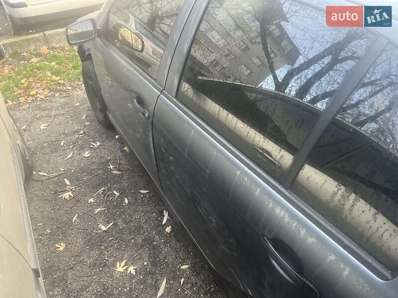 Хэтчбек Skoda Fabia 2007 в Киеве