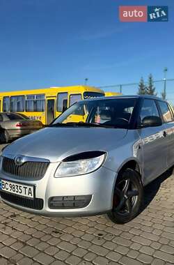Хэтчбек Skoda Fabia 2008 в Самборе