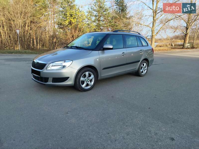 Skoda Fabia 2012 Skoda Fabia 2012