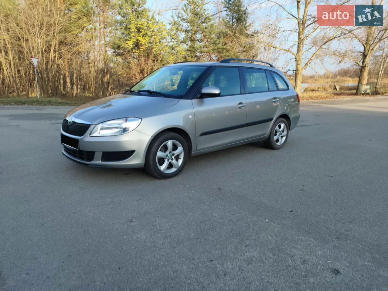 2012 Skoda Fabia - мініатюра 49