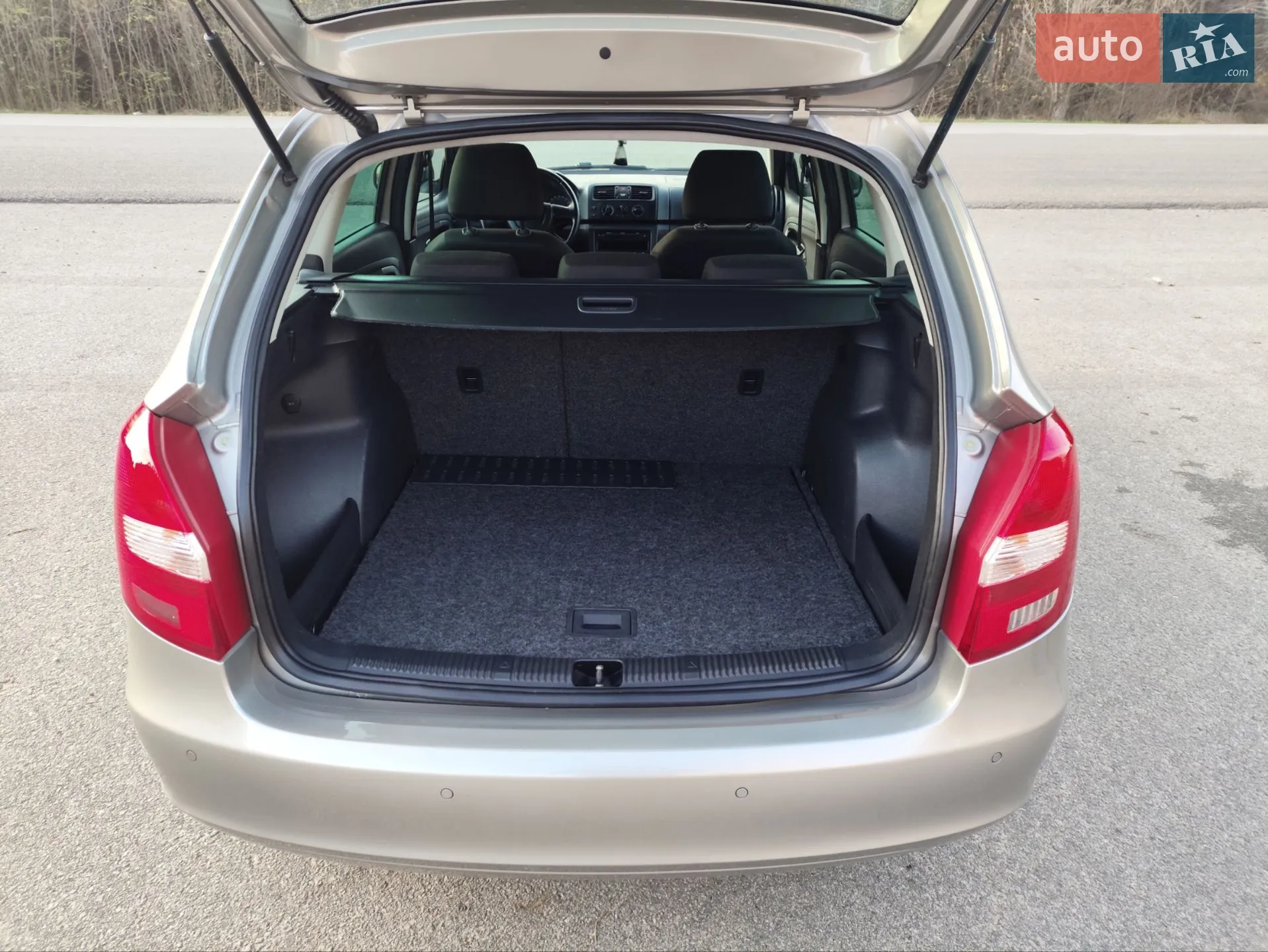 2012 Skoda Fabia - мініатюра 12