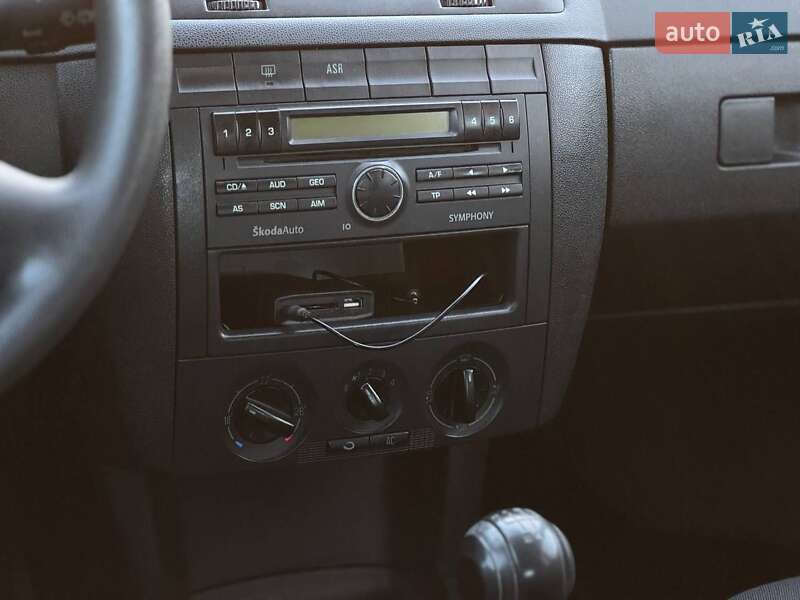 Универсал Skoda Fabia 2006 в Долине фото 21 Универсал Skoda Fabia 2006 в Долине