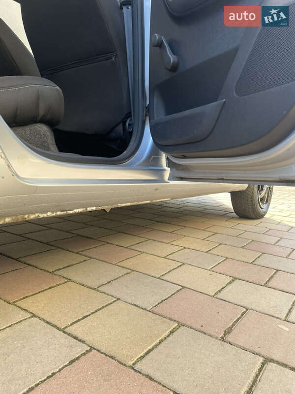 Хетчбек Skoda Fabia 2009 в Львові фото 25 Хетчбек Skoda Fabia 2009 в Львові