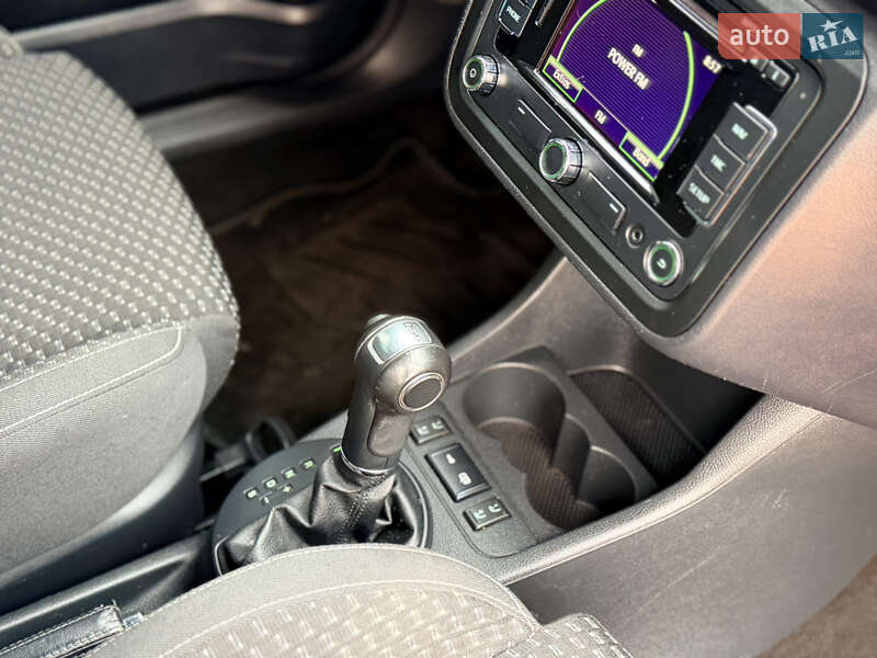 Хэтчбек Skoda Fabia 2011 в Полтаве фото 33 Хэтчбек Skoda Fabia 2011 в Полтаве