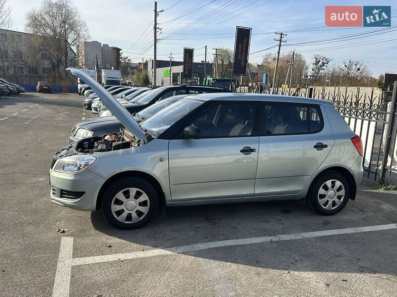 Хэтчбек Skoda Fabia 2011 в Киеве фото 26 Хэтчбек Skoda Fabia 2011 в Киеве