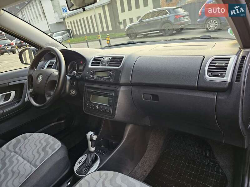 Универсал Skoda Fabia 2009 в Львове