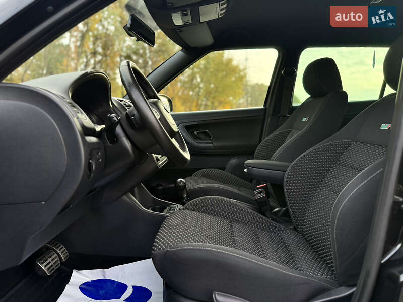 Хэтчбек Skoda Fabia 2011 в Луцке фото 17 Хэтчбек Skoda Fabia 2011 в Луцке