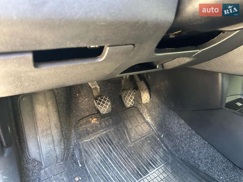 Хэтчбек Skoda Fabia 2004 в Вольнянске фото 8 Хэтчбек Skoda Fabia 2004 в Вольнянске