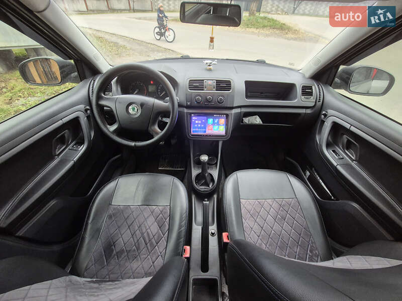 Хетчбек Skoda Fabia 2008 в Рівному фото 2 Хетчбек Skoda Fabia 2008 в Рівному