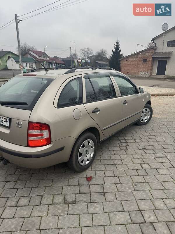 Универсал Skoda Fabia 2004 в Львове фото 3 Универсал Skoda Fabia 2004 в Львове