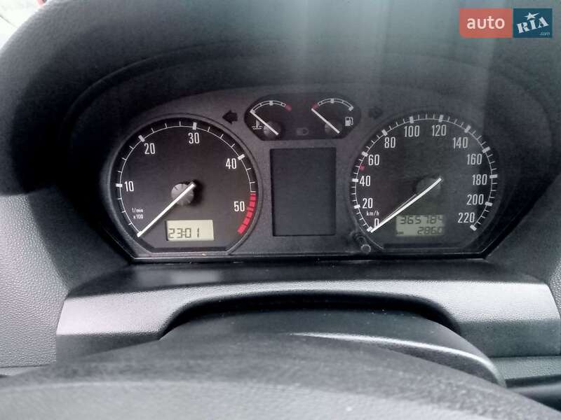 Хэтчбек Skoda Fabia 2001 в Самборе фото 8 Хэтчбек Skoda Fabia 2001 в Самборе