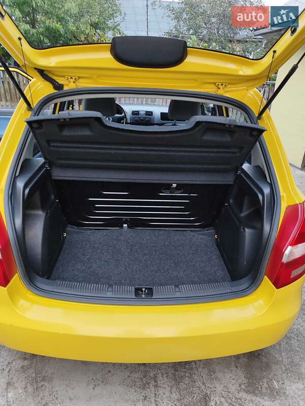 Хэтчбек Skoda Fabia 2008 в Монастырище