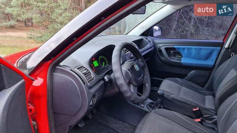 Хэтчбек Skoda Fabia 2009 в Кременчуге фото 12 Хэтчбек Skoda Fabia 2009 в Кременчуге