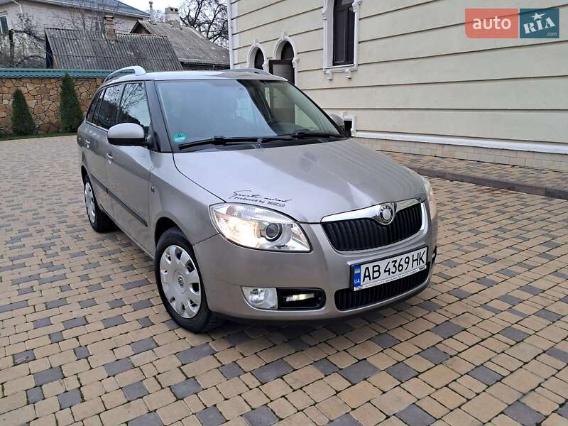 Универсал Skoda Fabia 2009 в Могилев-Подольске