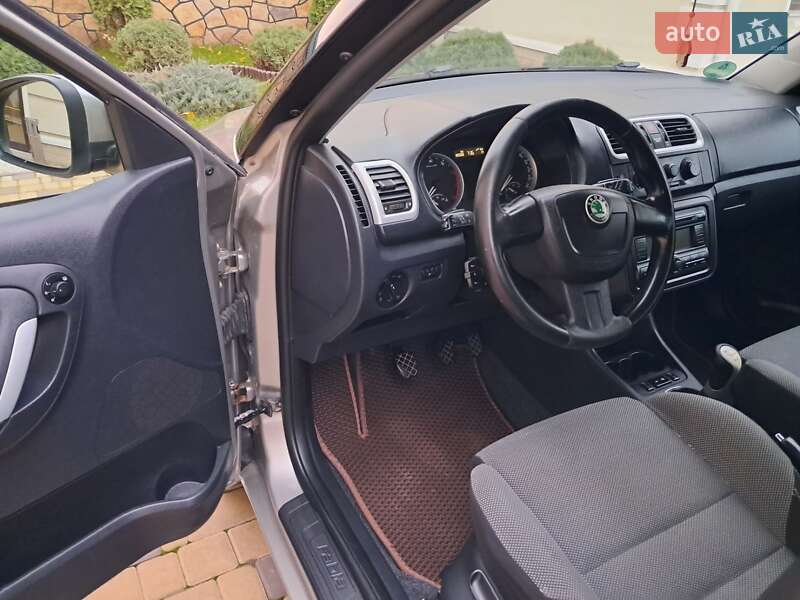 Универсал Skoda Fabia 2009 в Могилев-Подольске