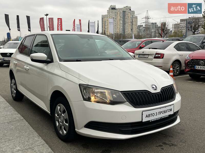 Хэтчбек Skoda Fabia 2018 в Киеве