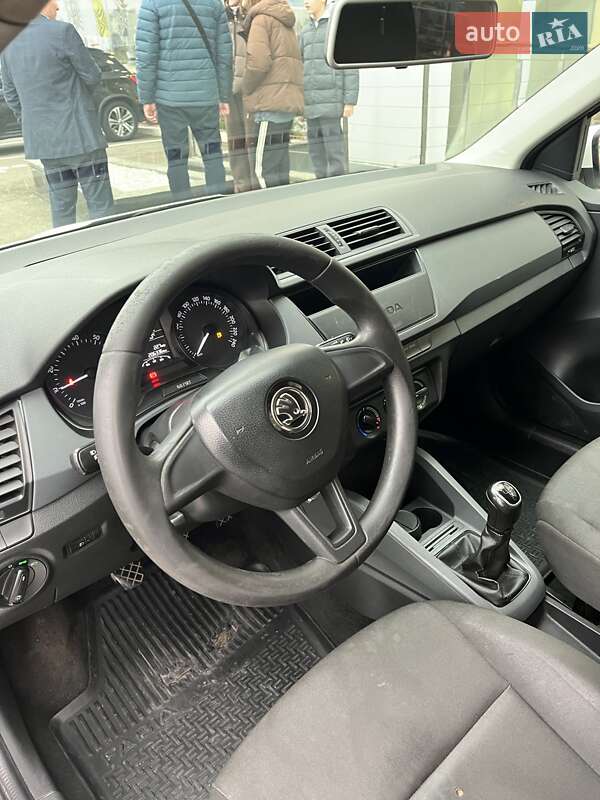 Хэтчбек Skoda Fabia 2018 в Киеве